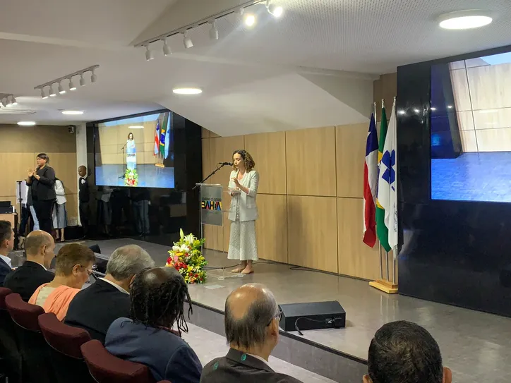 Roberta Santana