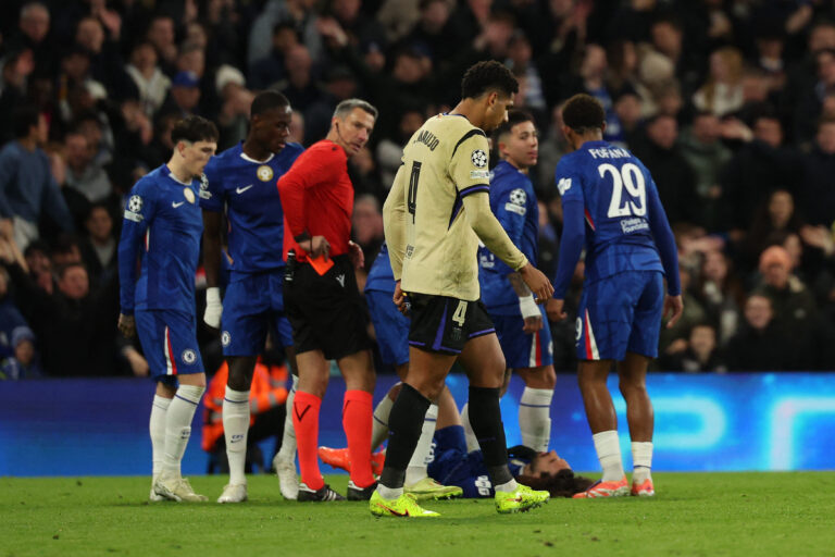 Jogador do Barcelona pede afastamento para cuidar da saúde mental