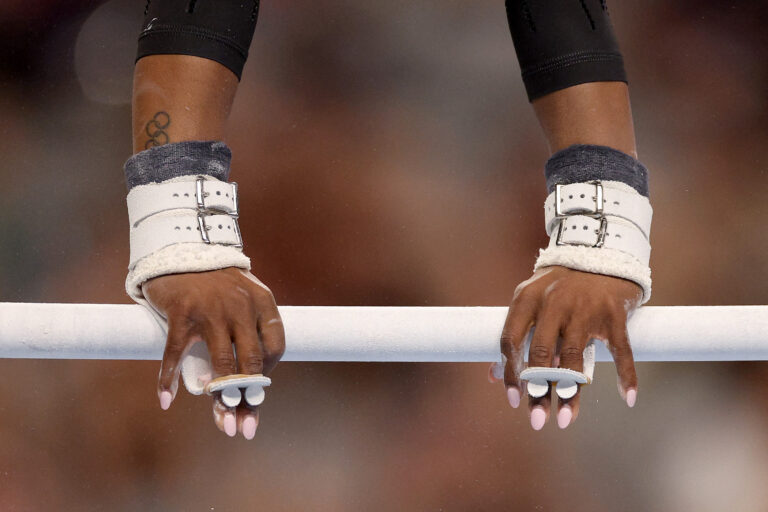 Ginastas processam federação dos EUA por encobrir abusos sexuais