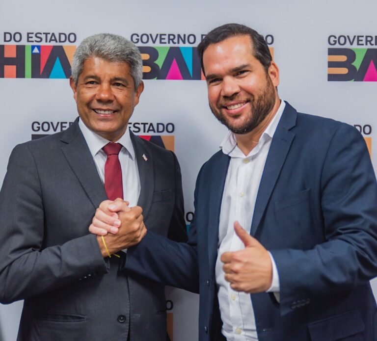 Jerônimo ganha apoio de mais um prefeito que estava na oposição