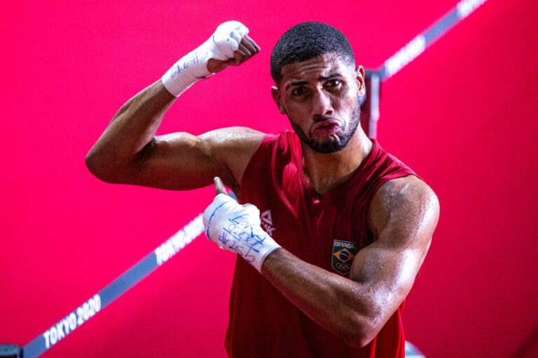 Hebert Conceição enfrenta mexicano no dia 18 de dezembro