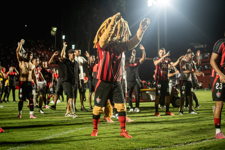 onde assistir, escalação, desfalques e arbitragem