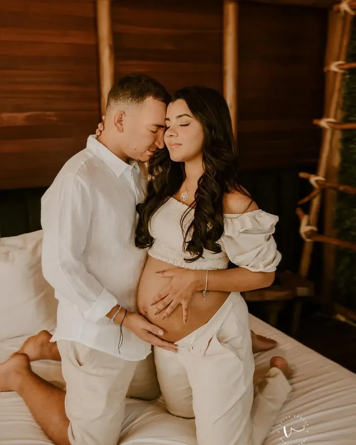 Ary Mirelledurante gravidez