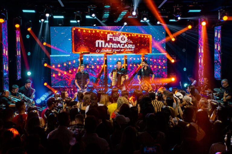 Cidade baiana reúne estrelas do forró em megagravação e show gratuito