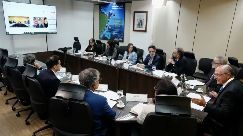 Vice Presidente da República Geraldo Alckmin durante Videoconferência com Howard Lutnick, Ministro de Comércio dos EUA • Cadu Gomes/VPR