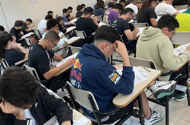 Unesp: segunda fase da prova acontece nesta segunda (8)