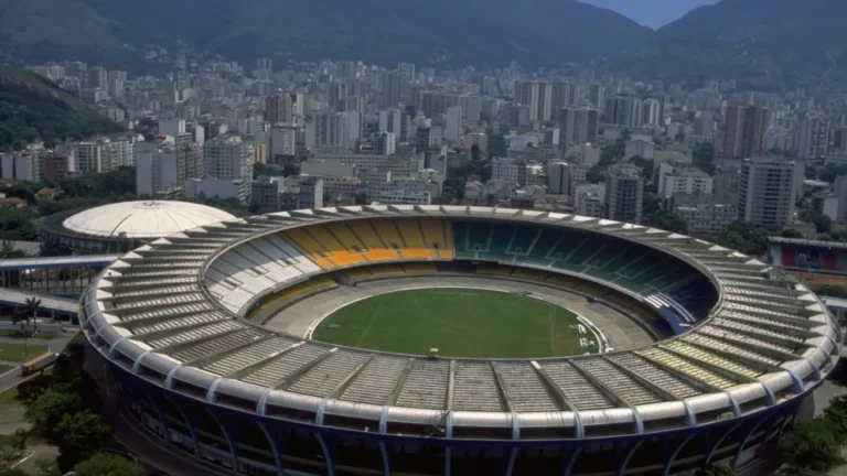 Análise e papo no vestiário do Vasco definiram Maracanã como palco da final