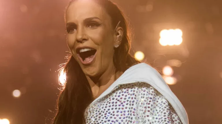 Após separação, Ivete Sangalo brinca sobre fogo acumulado