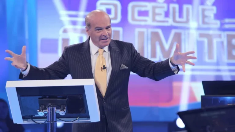 Após vender ações, Marcelo de Carvalho seguirá no ar como apresentador da RedeTV!