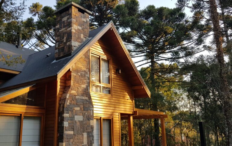 Araucária em projetos arquitetônicos: de vilã a estrela