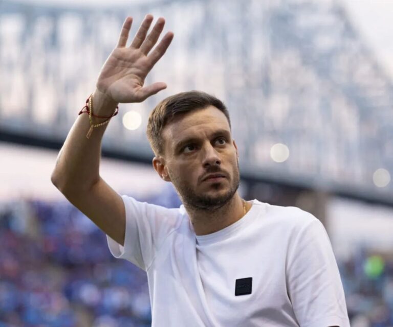 Botafogo anuncia argentino Martin Anselmi, ex-Porto, como novo treinador