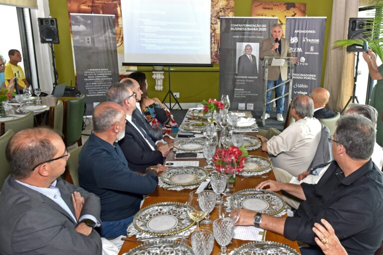 Business Bahia reúne empresários e políticos em confraternização