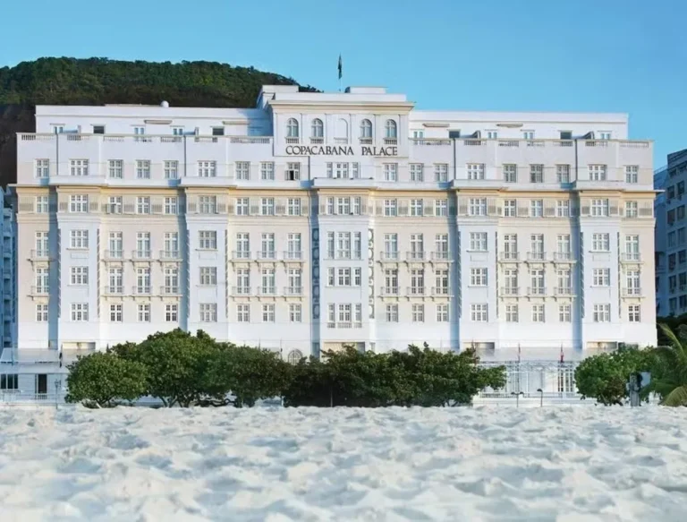 Copacabana Palace adota escala 5×2