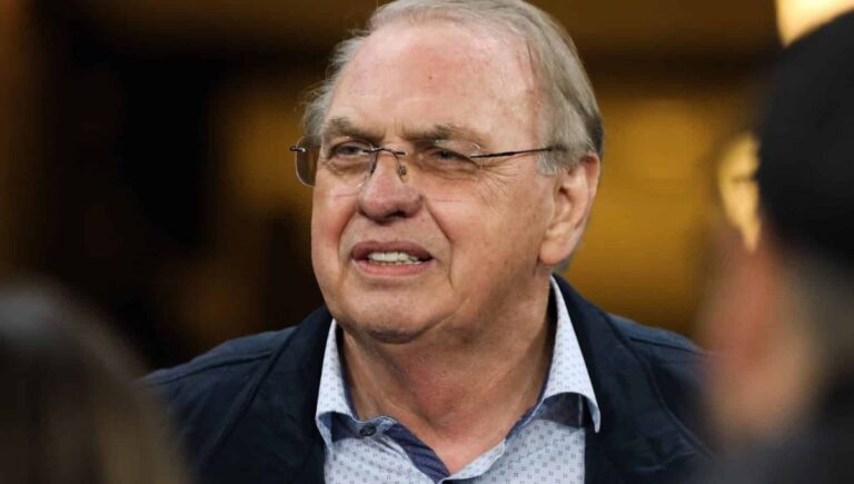 Corinthians projeta fechar 2025 com déficit recorde de R$ 272 mi