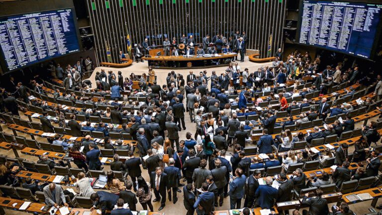 Deputados baianos marcam posição sobre PL da Dosimetria