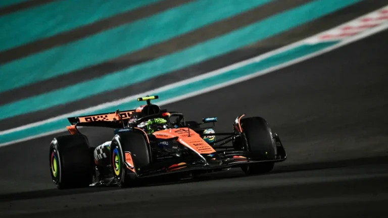 Lando Norris fecha ano com chave de ouro e vence Mundial