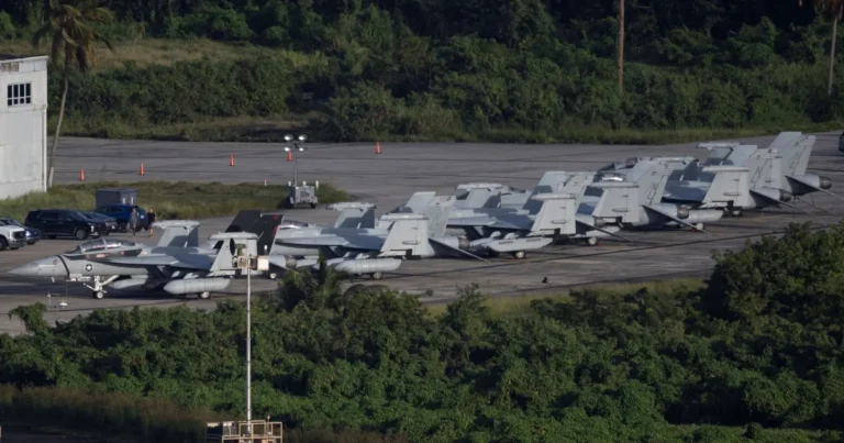 EUA enviam caças de guerra eletrônica ao Caribe; entenda