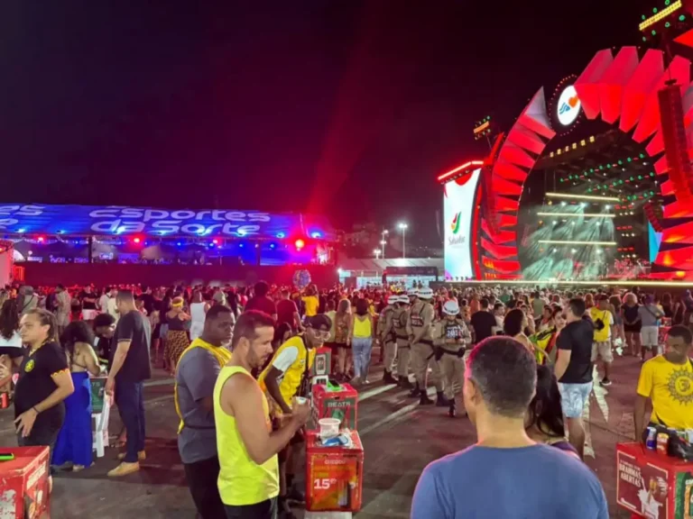 Primeira noite da Virada Salvador é marcada por segurança e organização