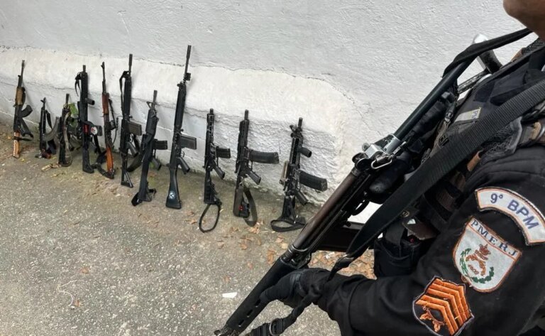 Mercado ilegal de armas se moderniza e amplia poder de fogo do crime