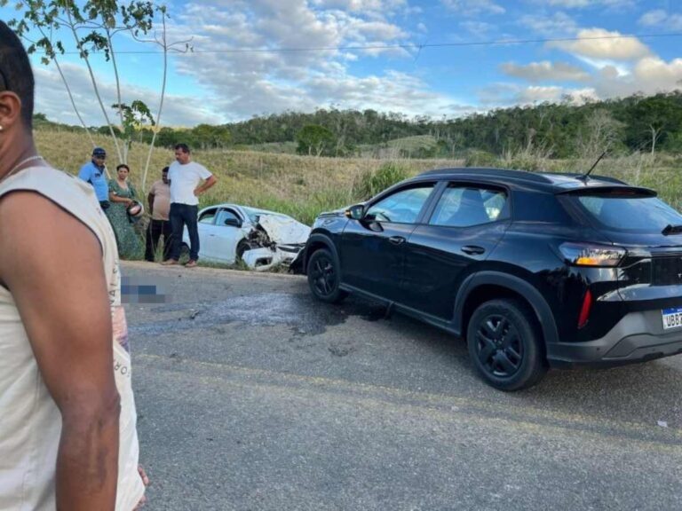 Acidente em Itagibá deixa motociclista morto e dois feridos
