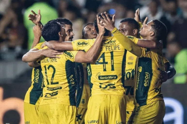 gol de ex-Vitória garante classificação histórica do Mirassol