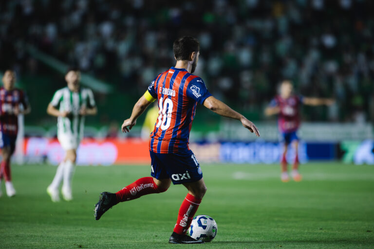 onde assistir, escalações, desfalques e arbitragem