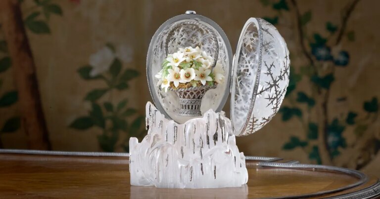 Ovo de Páscoa de diamantes bate recorde e é arrematado por US$ 30 milhões