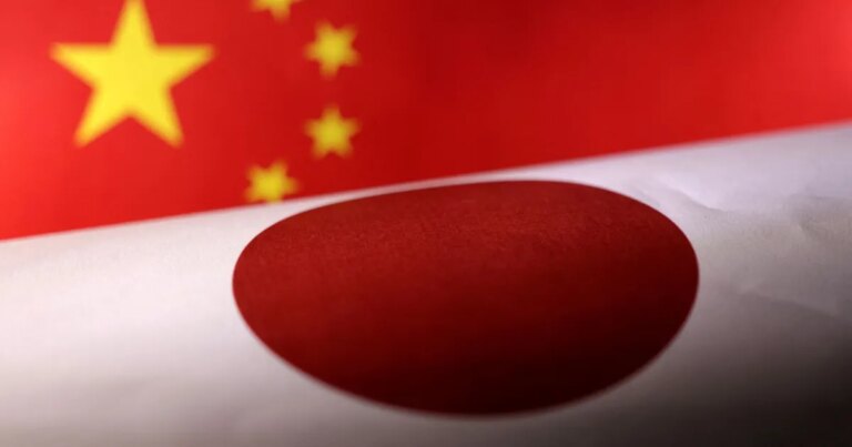 Japão aprova orçamento recorde para defesa em meio à tensão com a China