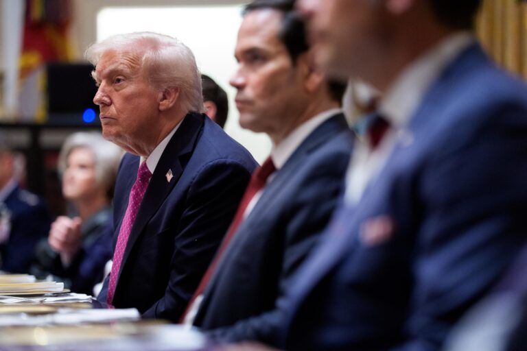 EUA suspendem concessão de vistos para o Brasil, diz emissora