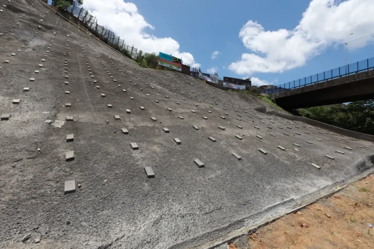 Governo investe R$ 63,5 milhões em obras de contenção de encostas no interior da Bahia – Acorda Cidade