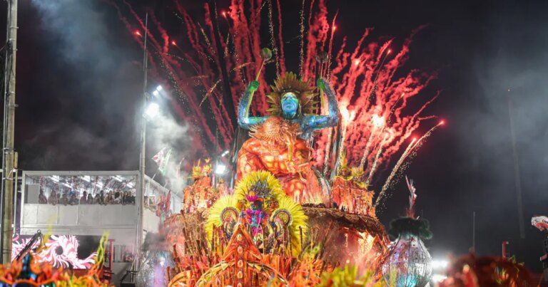 Carnaval é feriado ou ponto facultativo? Veja impactos aos trabalhadores