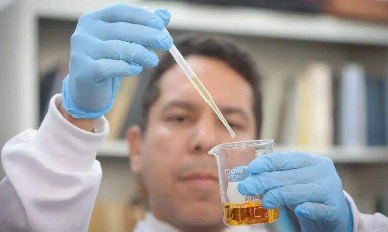 Jovem de 19 anos é transferido em estado grave com suspeita de intoxicação por metanol em Conceição do Coité