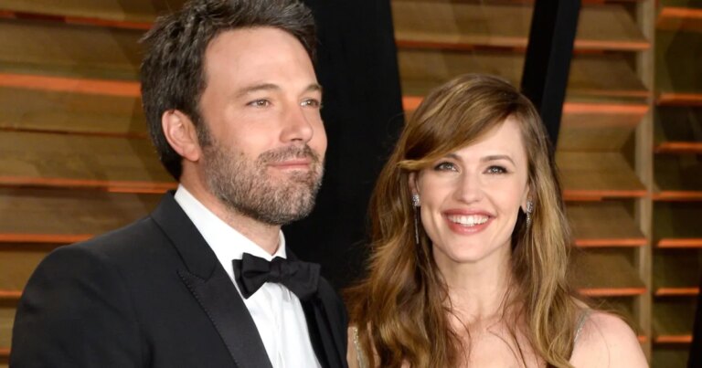 Jennifer Garner faz comentário raro sobre fim de casamento com Ben Affleck