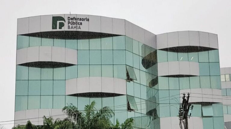 Defensoria pública da Bahia oferece vagas que pagam até R$ 3,6 mil