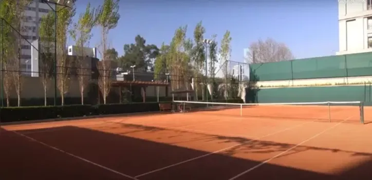 Imagem ilustrativa da imagem Mansão de Faustão é vendida por R$ 120 mi: veja detalhes do imóvel