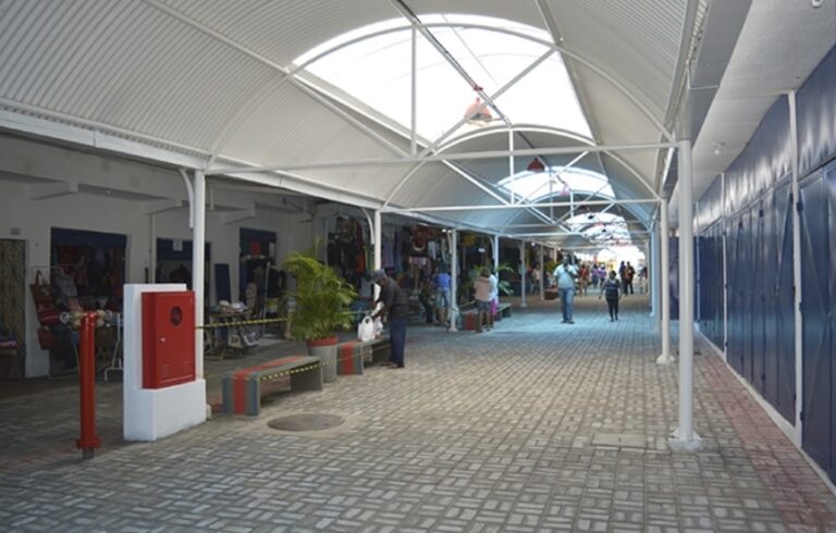 mulher é executada próximo Mercado Municipal na RMS