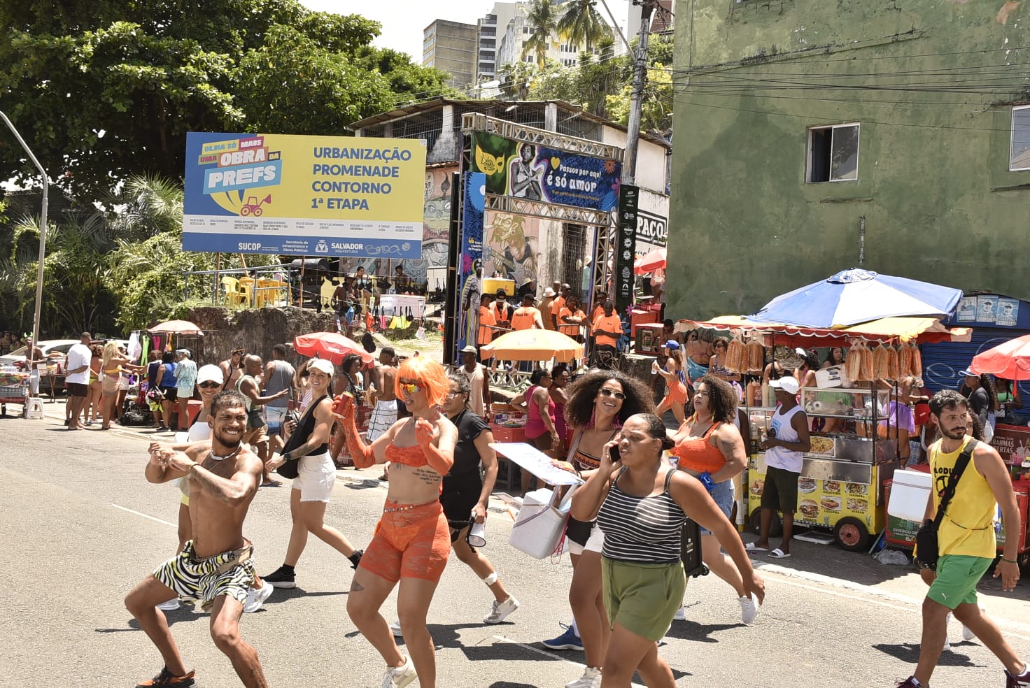 Banho de Mar a Fantasia
