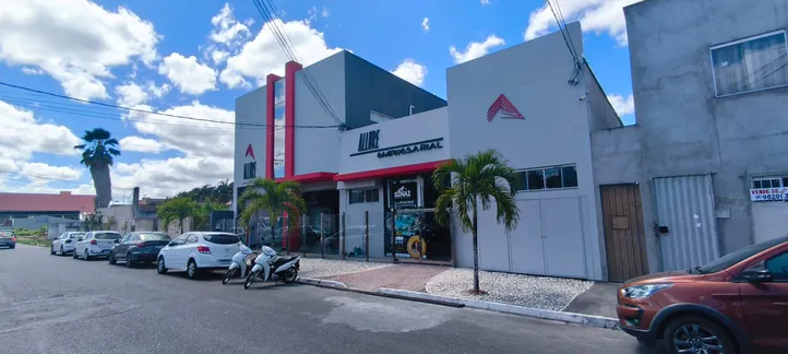 Edifício empresarial onde fica a sala utilizada pela Powergest como endereço virtual, em Feira de Santana.