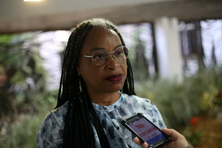 Olívia Santana, deputada estadual