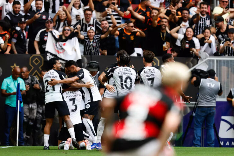 Corinthians vence e garante o primeiro troféu do ano