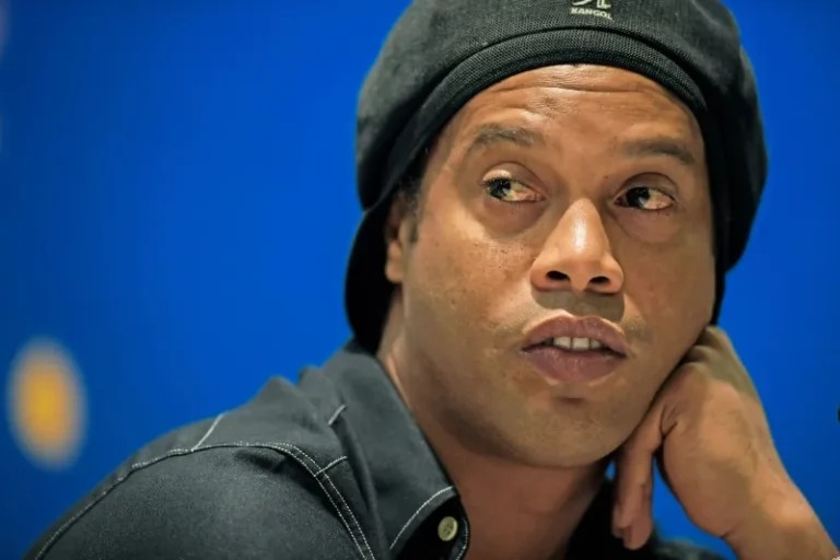 Imóveis de Ronaldinho foram usados em captação milionária do Master