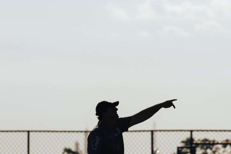 Joia da base volta a ser opção no Bahia após cinco meses fora