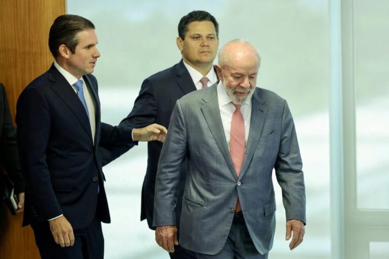 Lula corre contra o tempo para aprovar pautas populares no Congresso