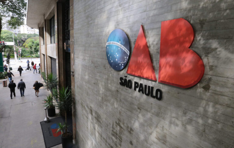 OABs intensificam pressão por código de ética para o STF