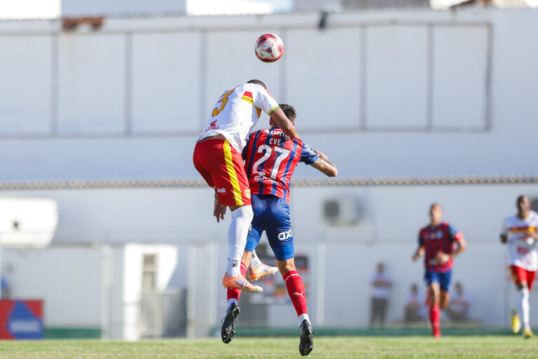 Presidente da Juazeirense ameaçou prender árbitro de jogo contra o Bahia: “Sou autoridade”