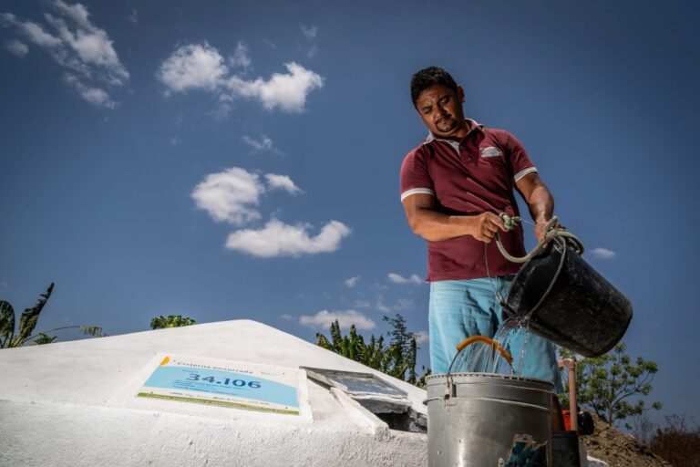 Programa Cisternas entrega 21.200 unidades na Bahia entre 2023 e 2025