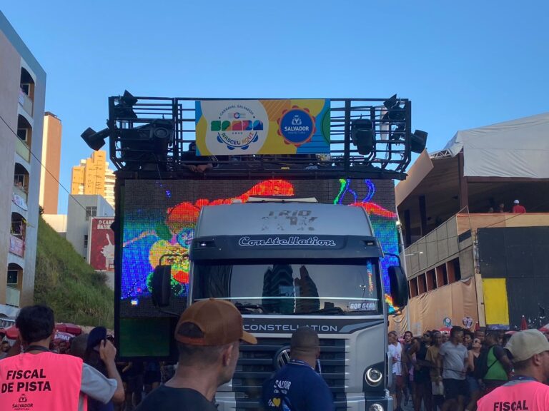Trio da banda Pagod’art sofre acidente e interrompe Furdunço