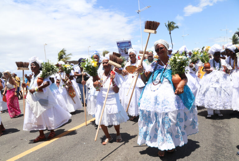 confira programação completa e mudanças no trânsito