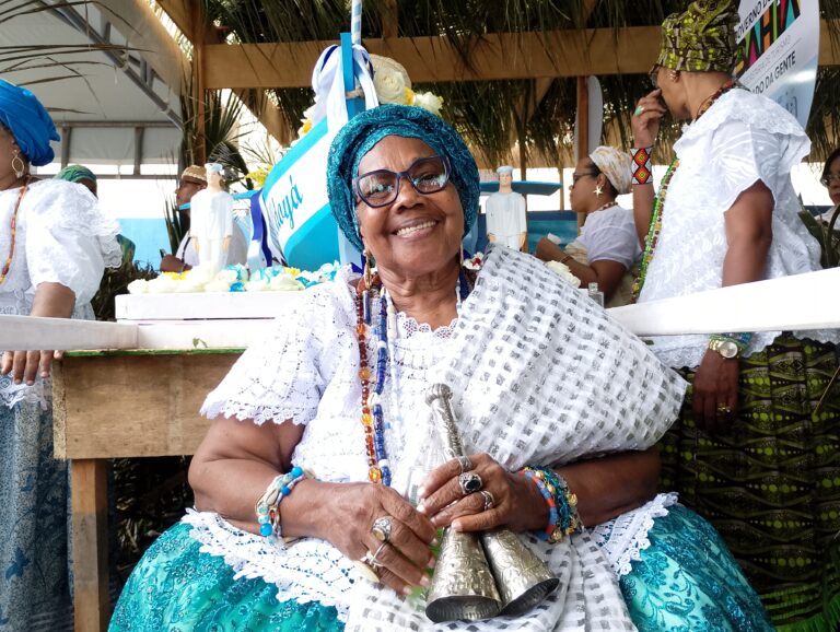 devotos destacam força de Iemanjá em Salvador