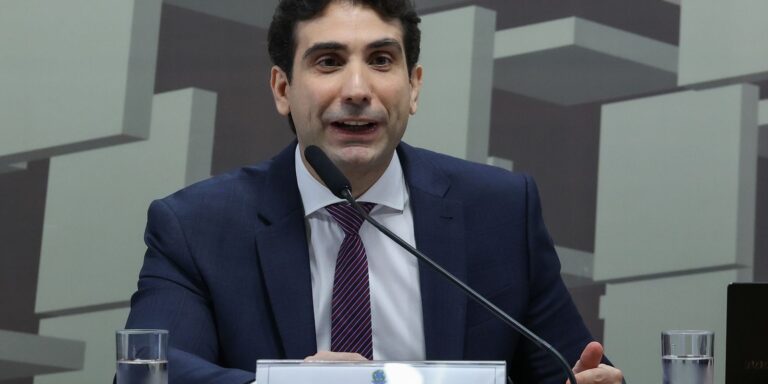 Galípolo: Brasil está mais preparado para volatilidade do petróleo